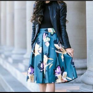 Chicwish Teal Floral Pleated Skirt